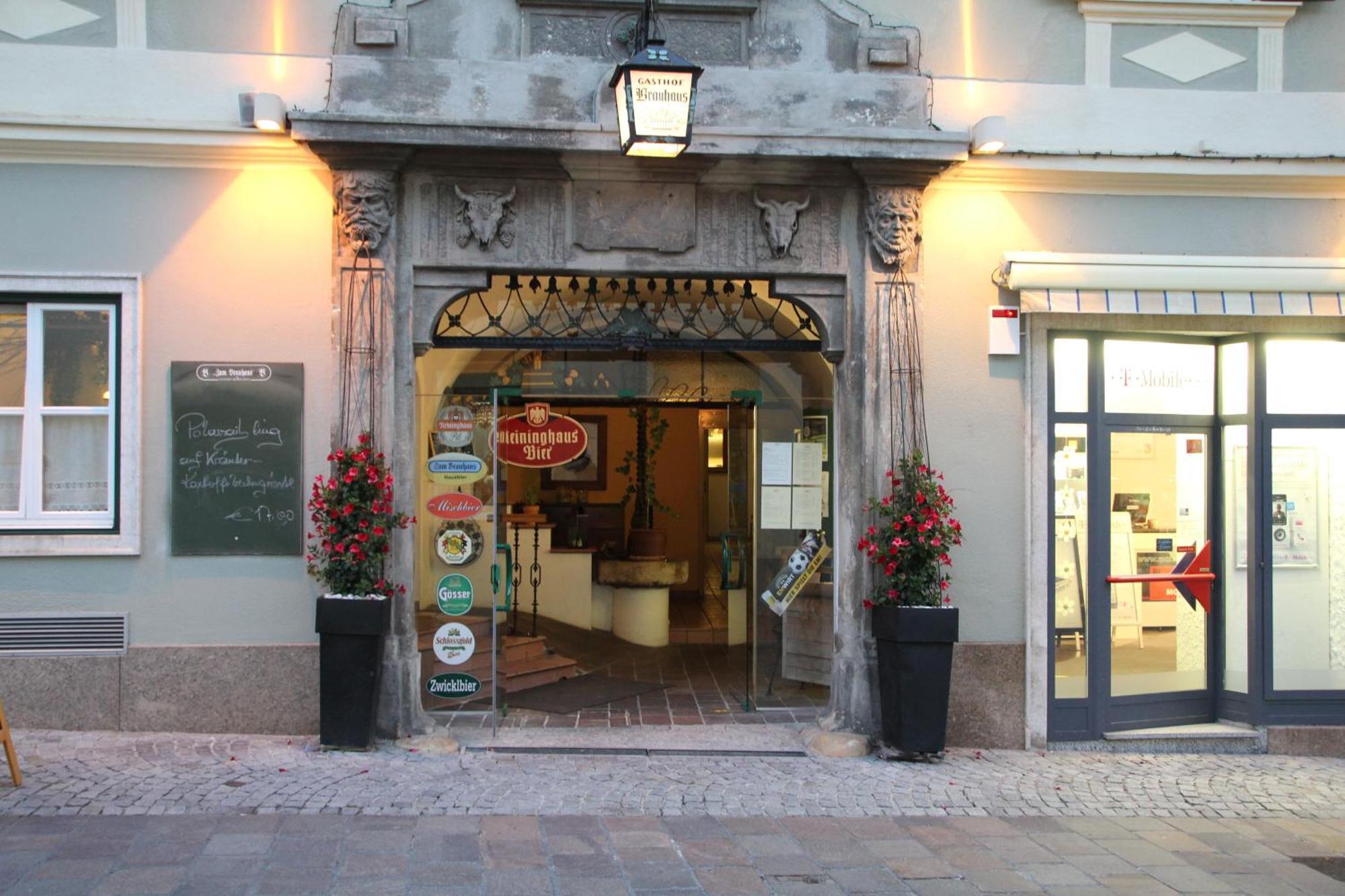 Gasthof Restaurant Zum Brauhaus Hartberg Exterior photo