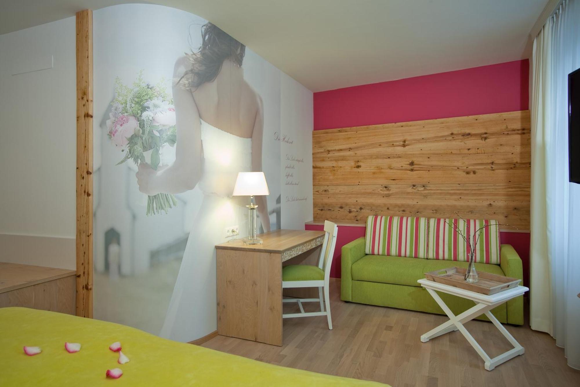 Gasthof Restaurant Zum Brauhaus Hartberg Room photo